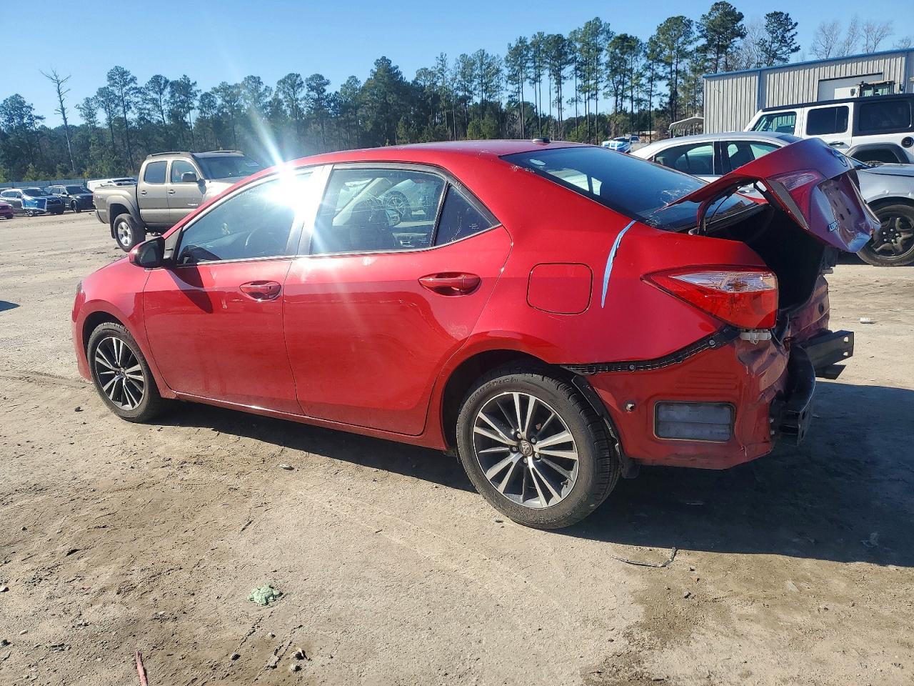 2018 TOYOTA COROLLA L photo 2