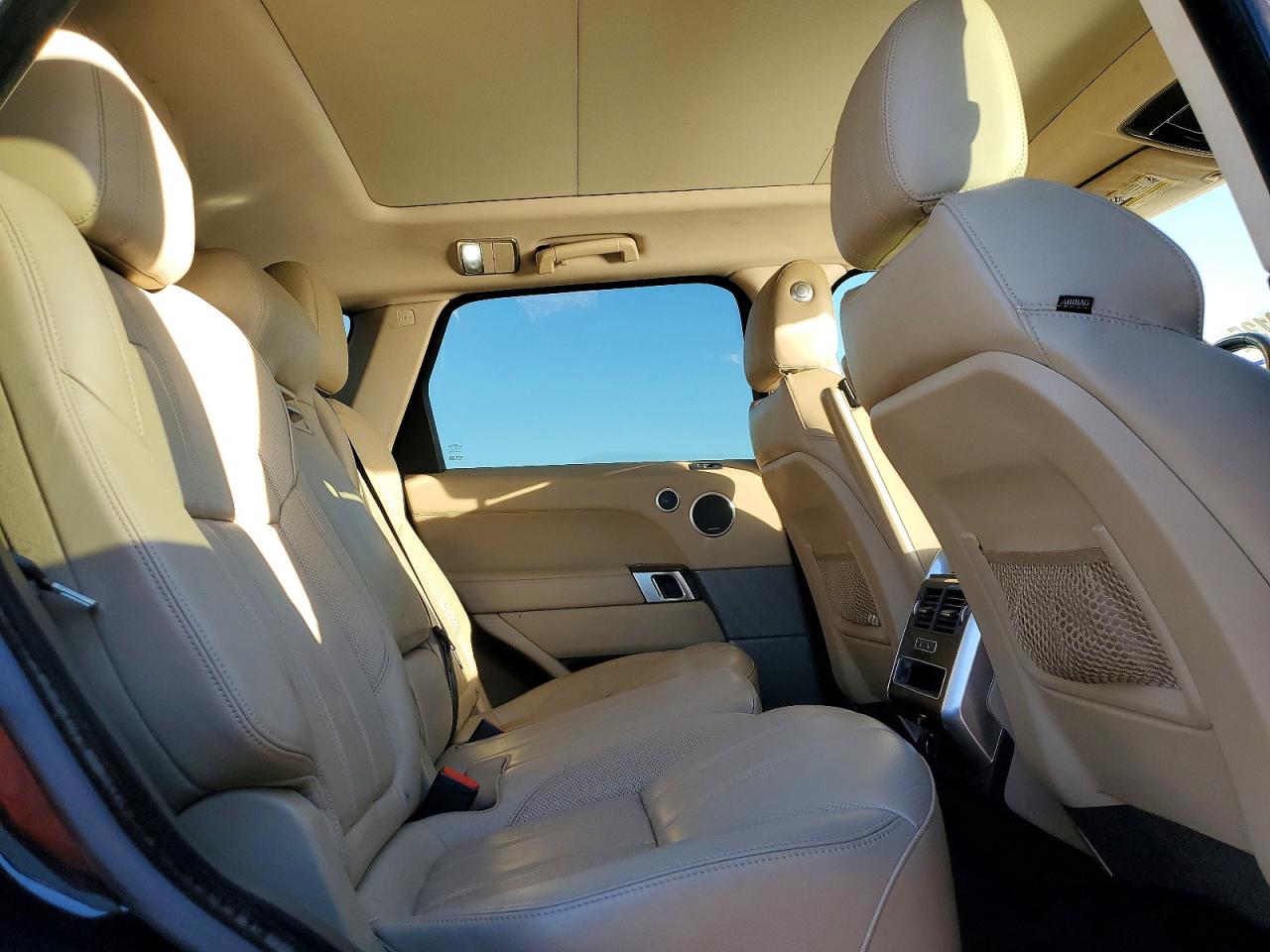 2017 LAND ROVER RANGE ROVER SPORT HSE photo 11