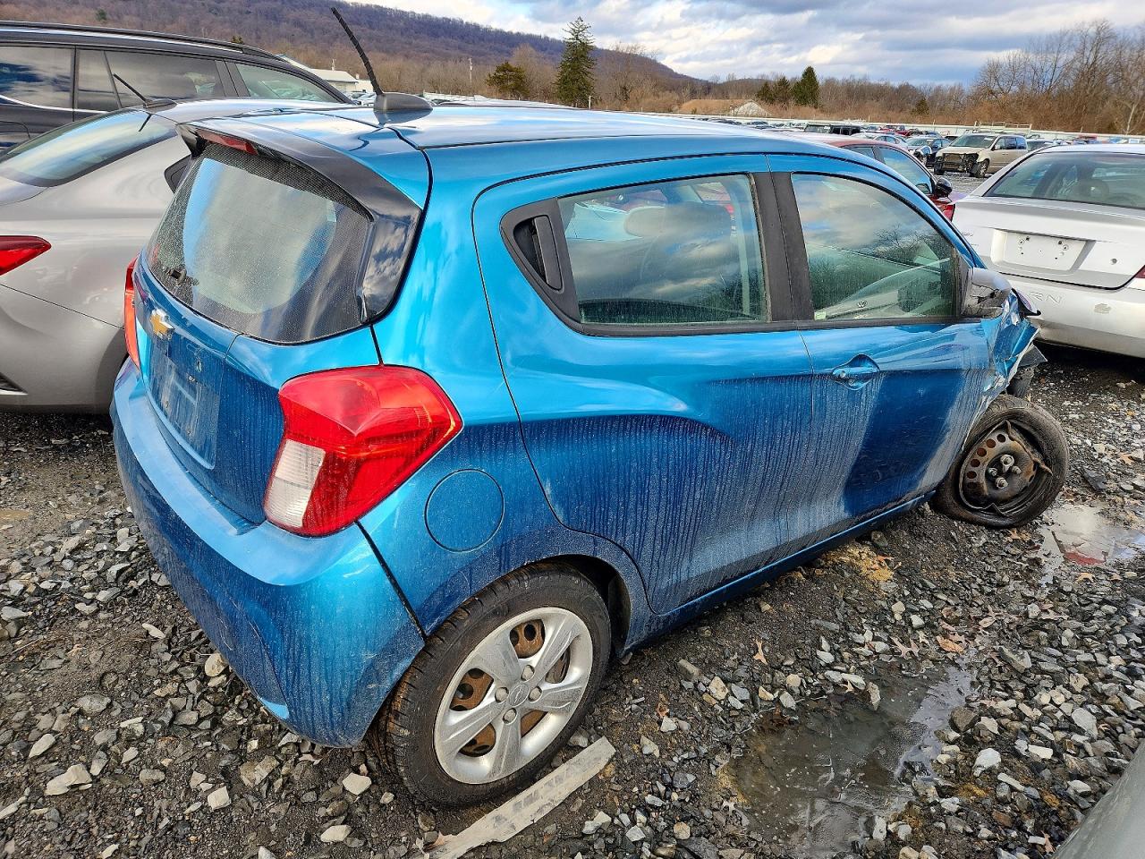 2019 CHEVROLET SPARK LS photo 3