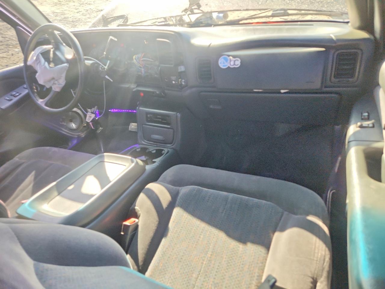 2002 CHEVROLET SILVERADO K1500 photo 22
