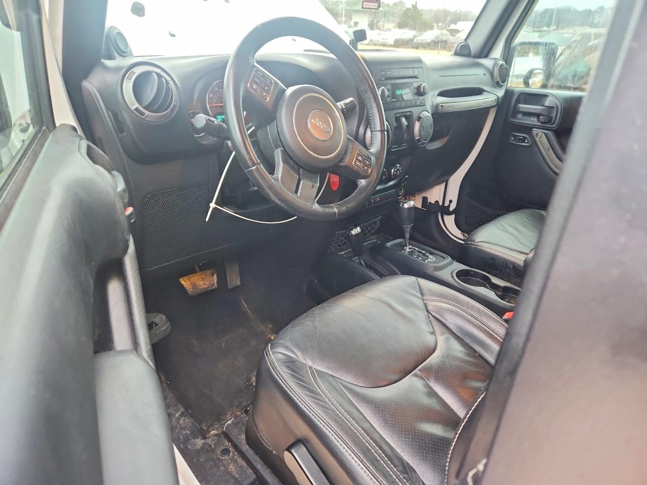 2013 JEEP WRANGLER SPORT photo 8