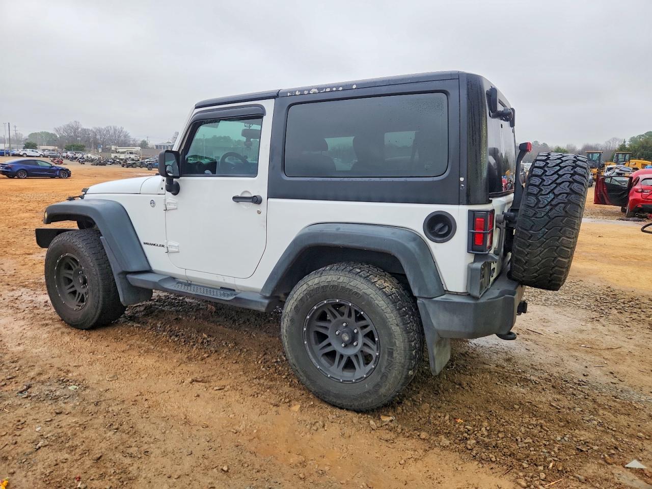 2013 JEEP WRANGLER SPORT photo 2