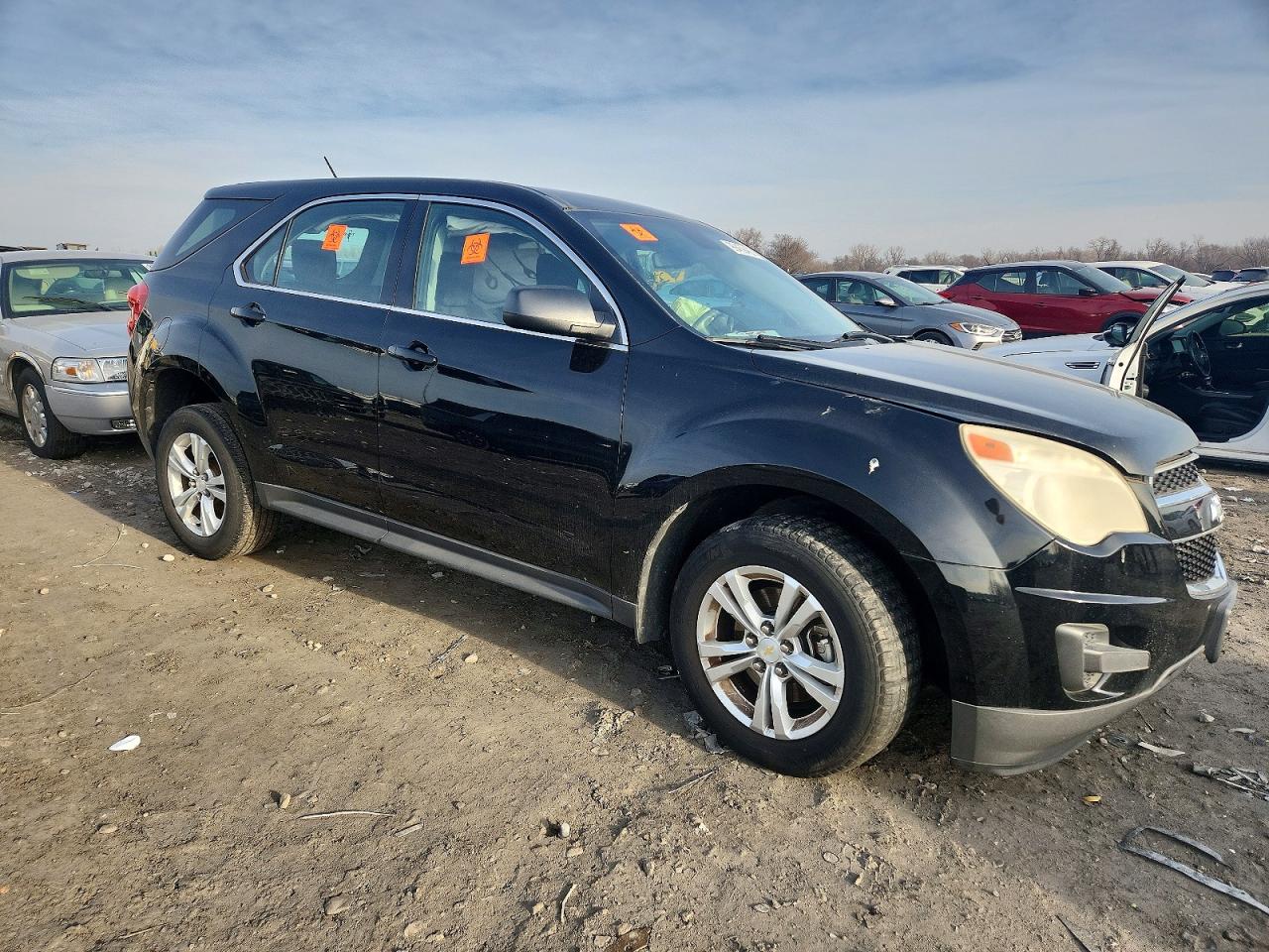 2015 CHEVROLET EQUINOX LS photo 4