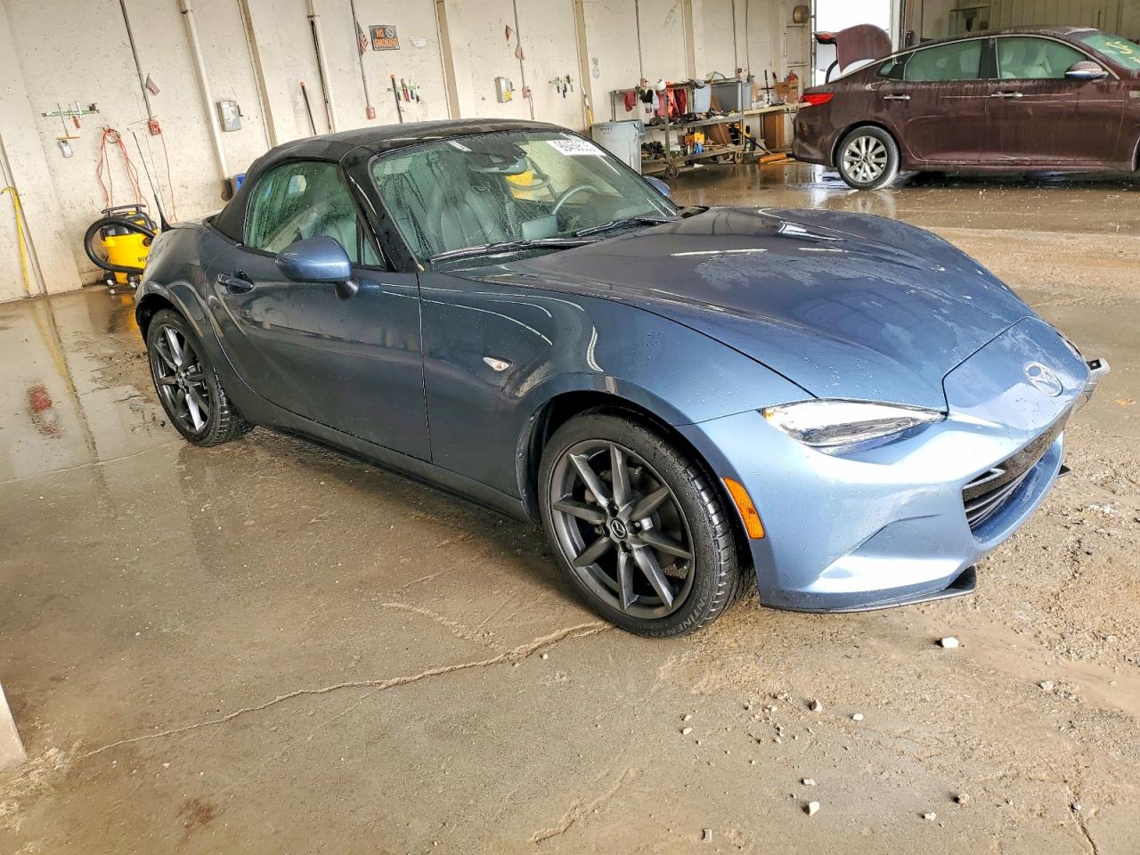 2017 MAZDA MX-5 MIATA GRAND TOURING photo 4