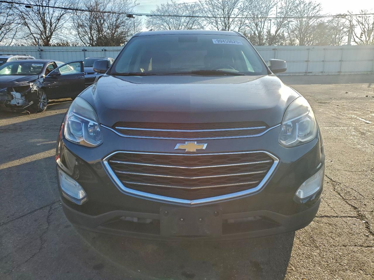 2017 CHEVROLET EQUINOX LT photo 9
