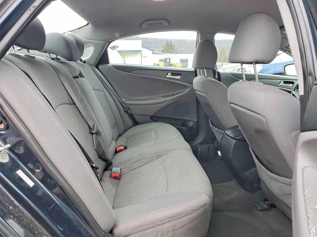 2011 HYUNDAI SONATA GLS photo 10