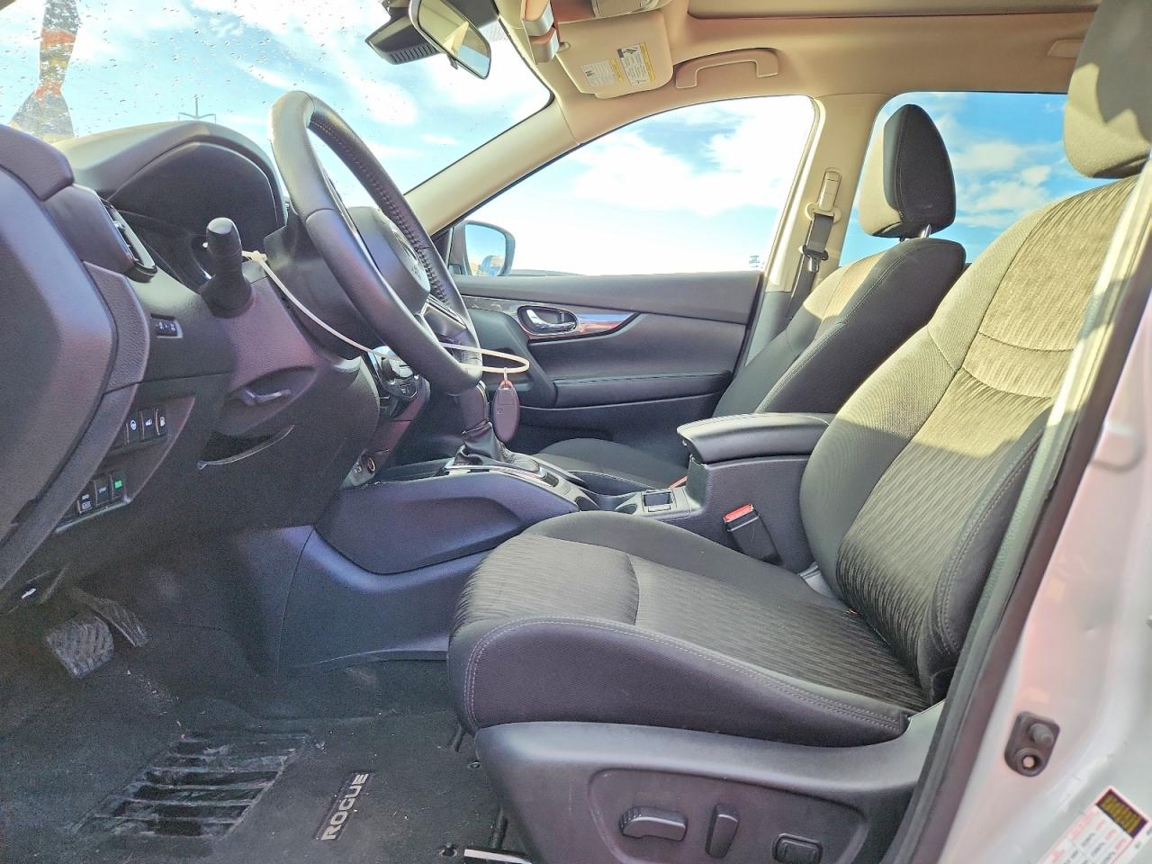 2020 NISSAN ROGUE S photo 7