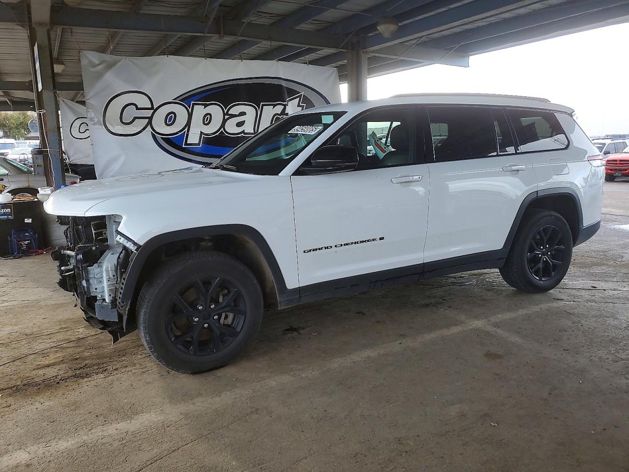 2024 JEEP GRAND CHEROKEE