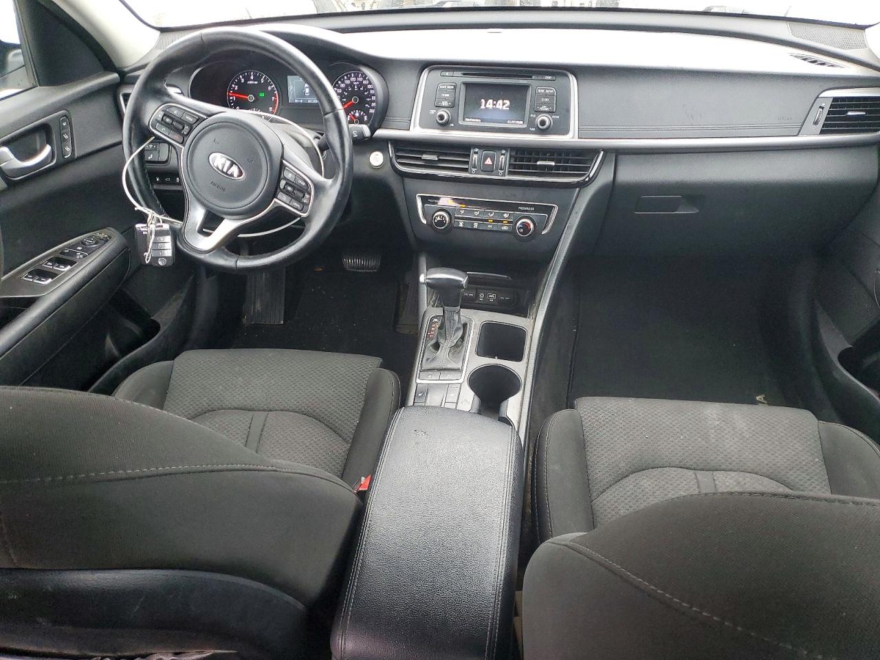 2018 KIA OPTIMA LX photo 8
