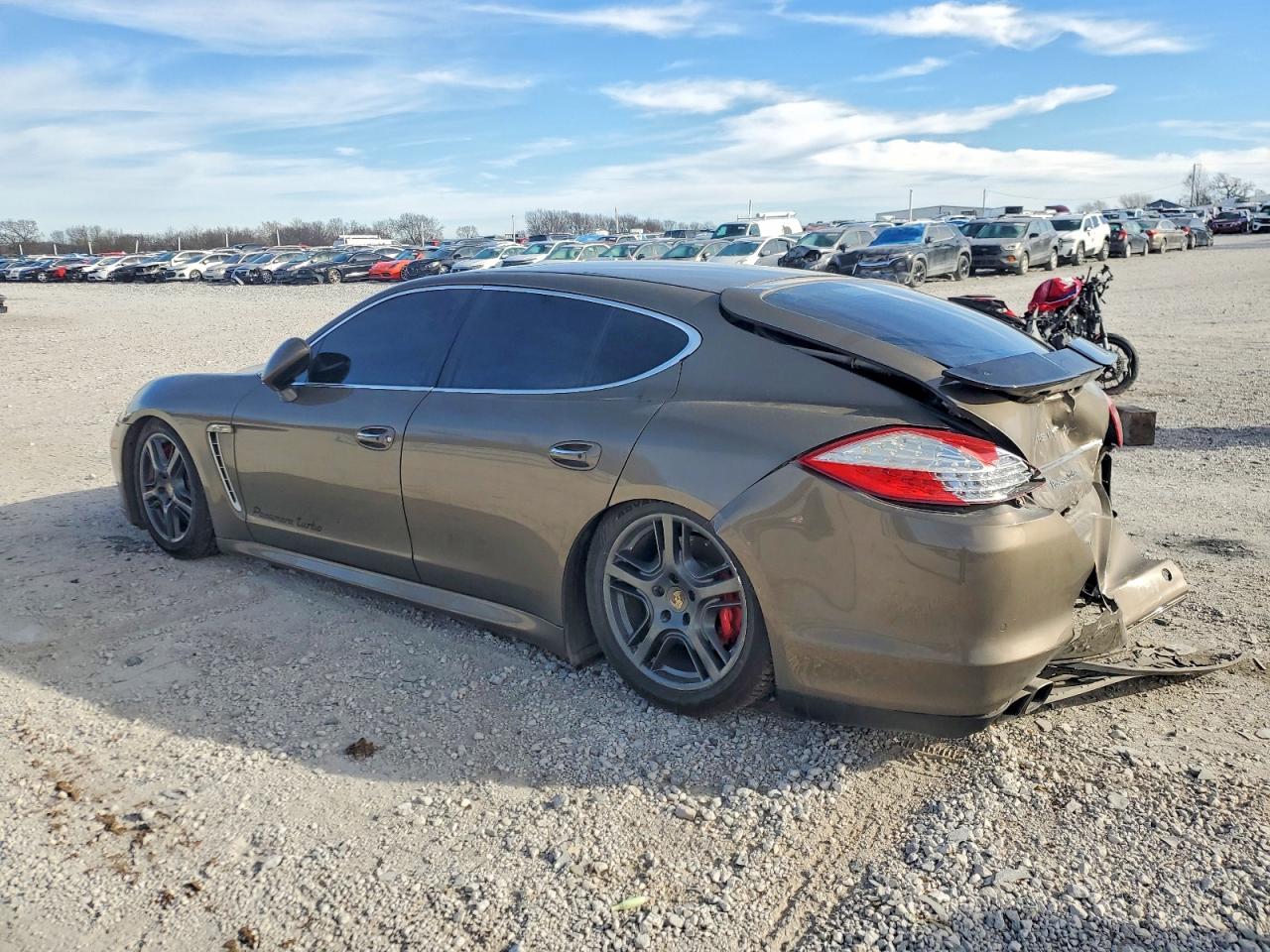 2011 PORSCHE PANAMERA TURBO photo 3