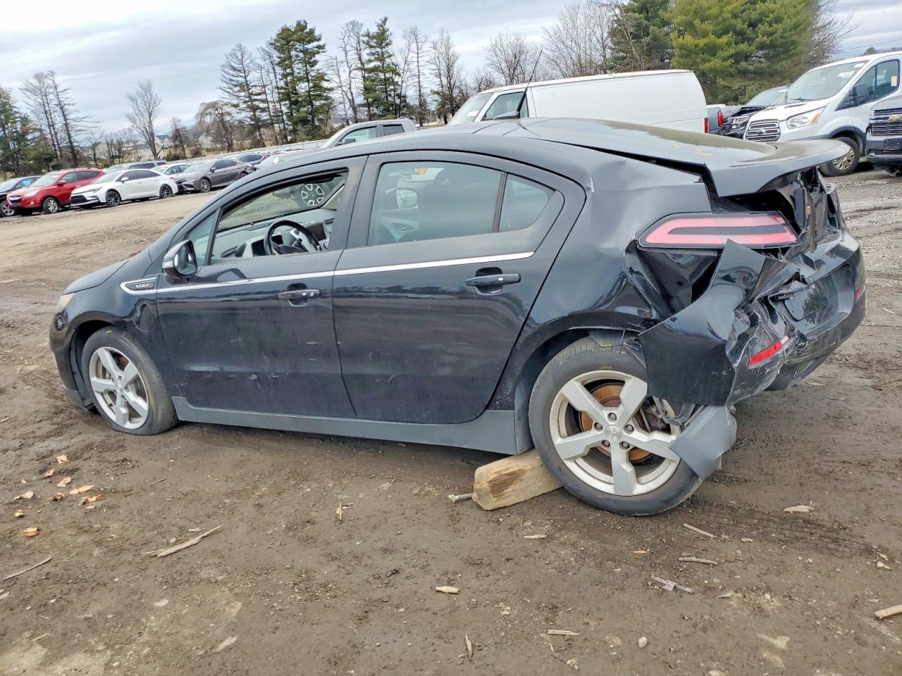 2013 CHEVROLET VOLT photo 2