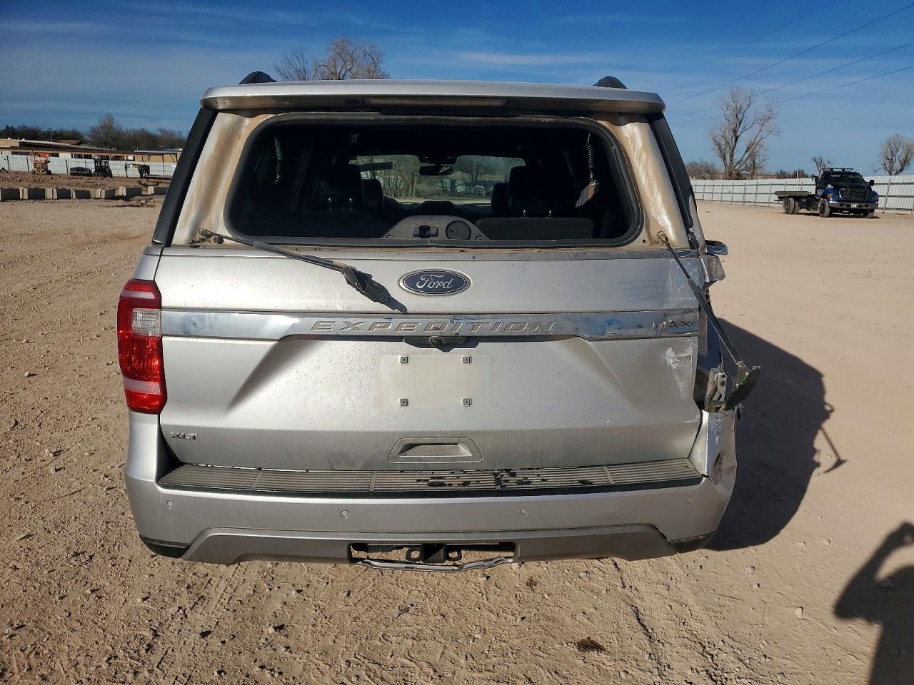 2018 FORD EXPEDITION MAX XLT photo 6