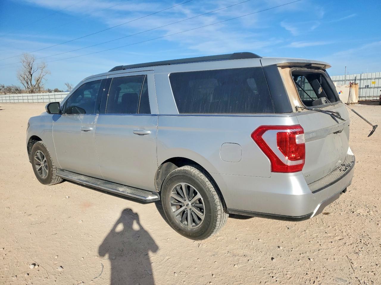 2018 FORD EXPEDITION MAX XLT photo 2