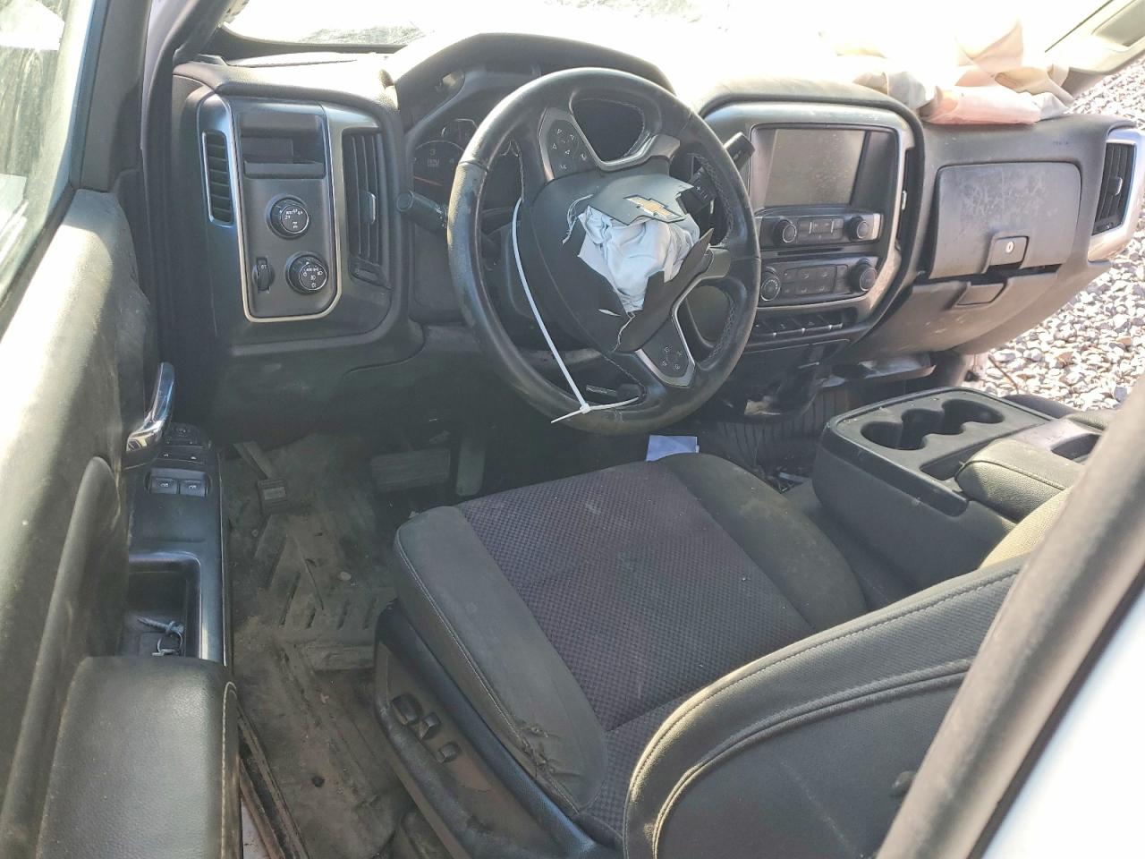 2018 CHEVROLET SILVERADO K1500 LT photo 8