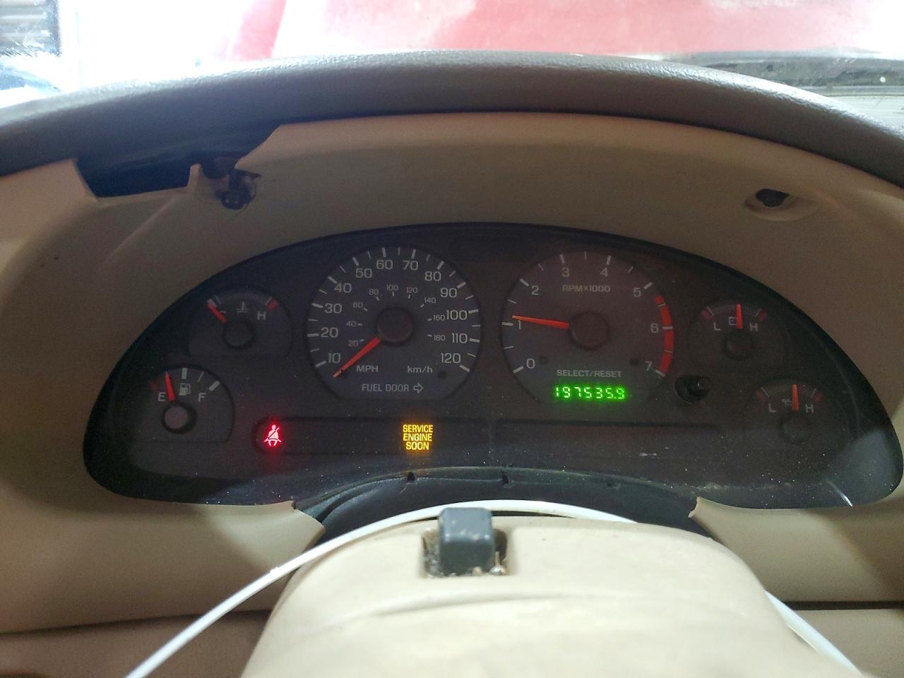 2004 FORD MUSTANG photo 9