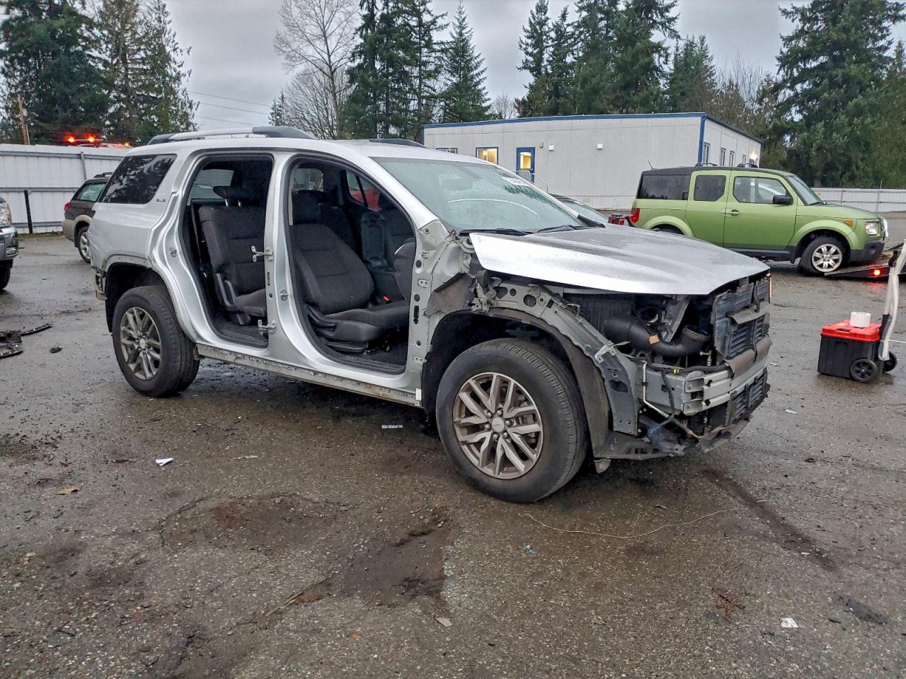 2017 GMC ACADIA SLE photo 4