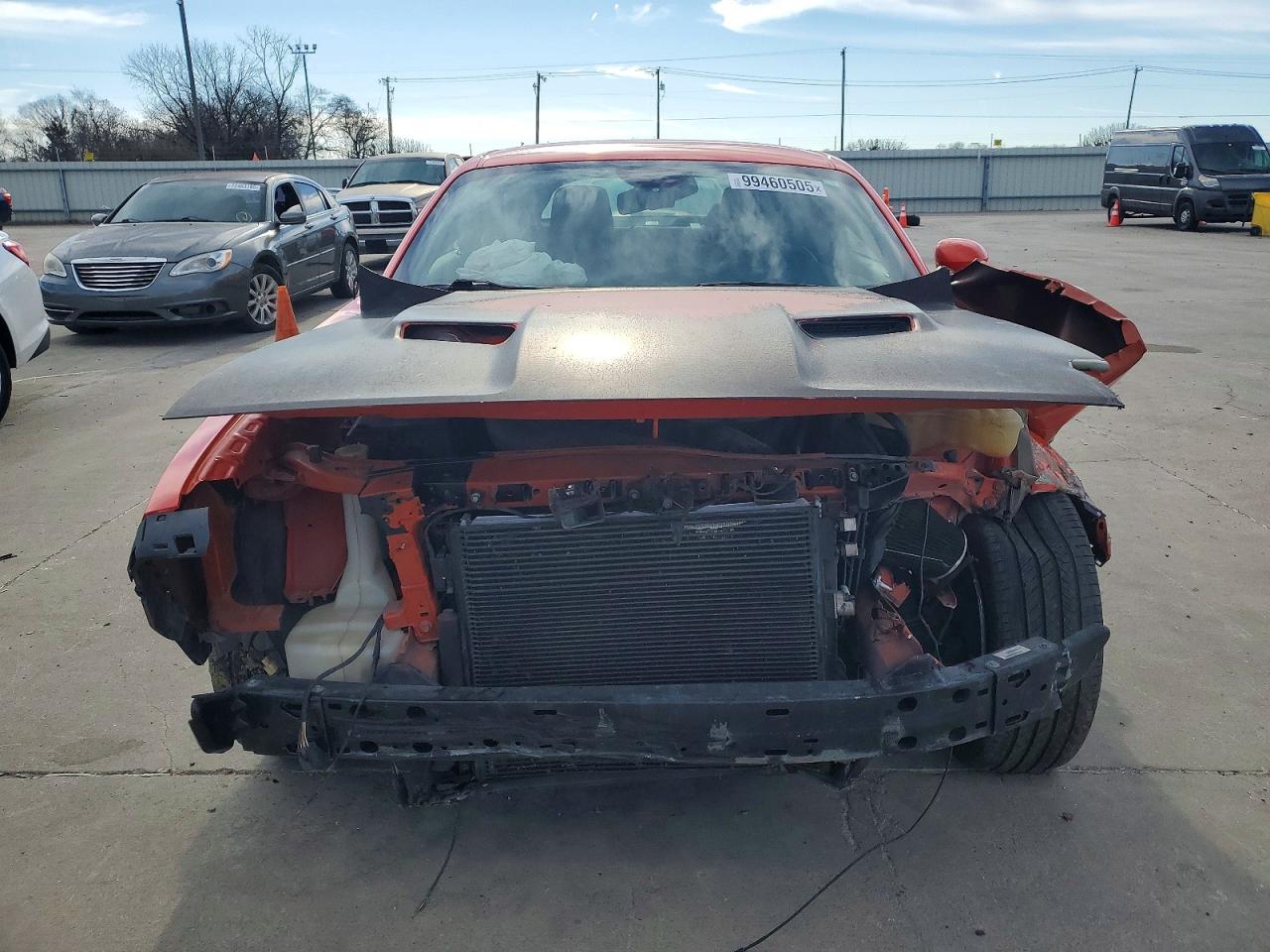 2016 DODGE CHALLENGER SXT photo 5