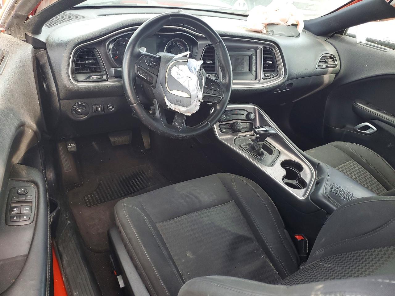 2016 DODGE CHALLENGER SXT photo 8