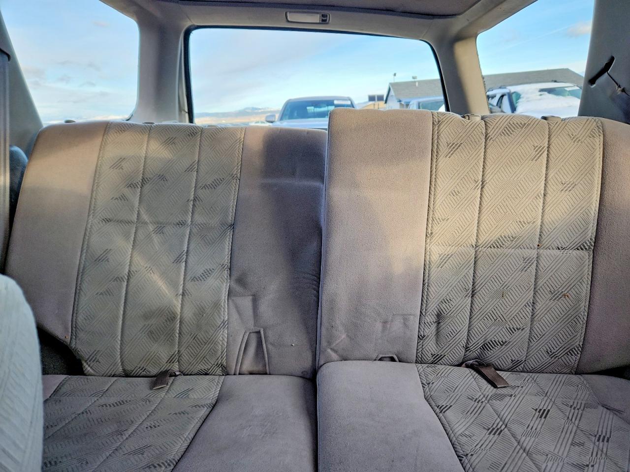 2002 TOYOTA 4RUNNER SR5 photo 10