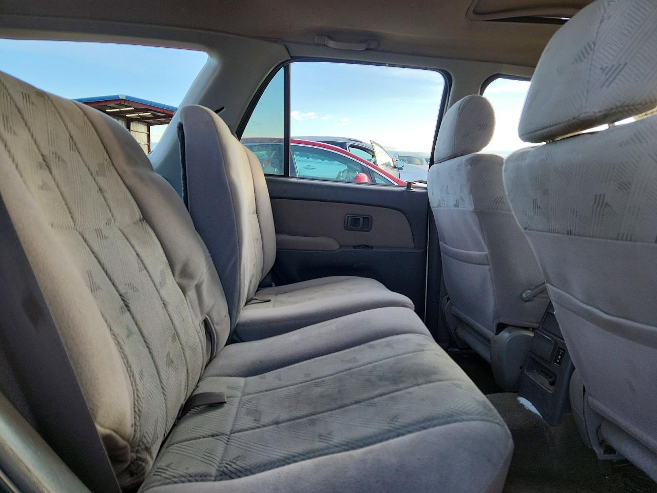 2002 TOYOTA 4RUNNER SR5 photo 11