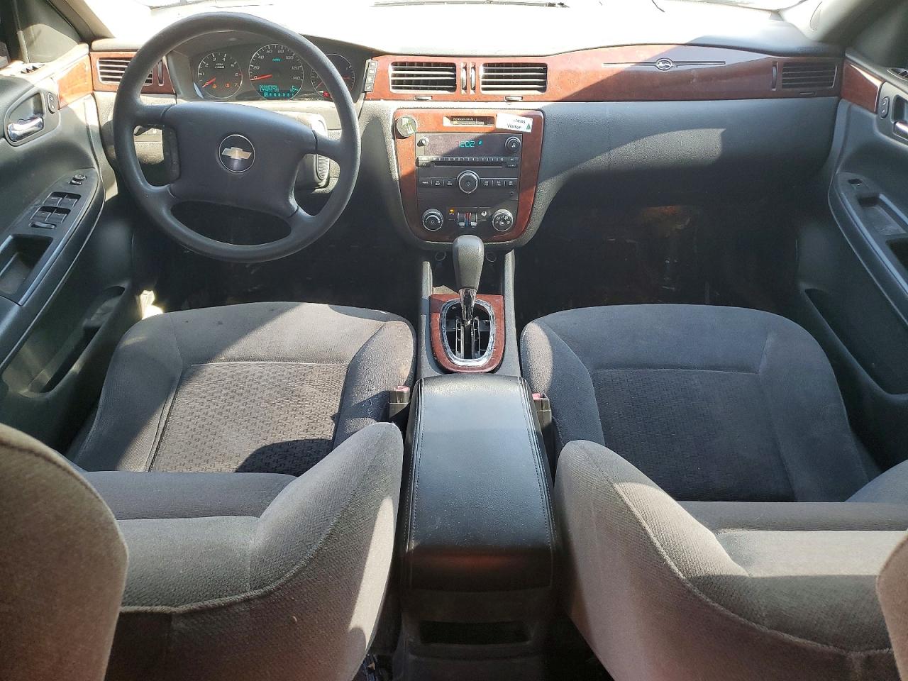 2009 CHEVROLET IMPALA 1LT photo 8