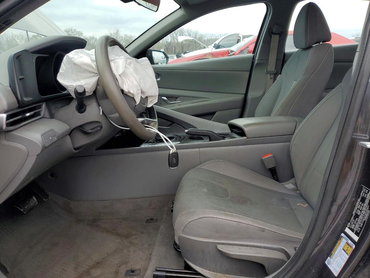2023 HYUNDAI ELANTRA SEL photo 19