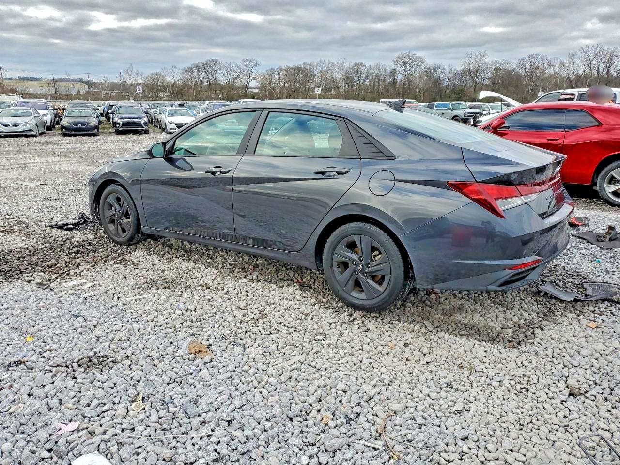 2023 HYUNDAI ELANTRA SEL photo 4