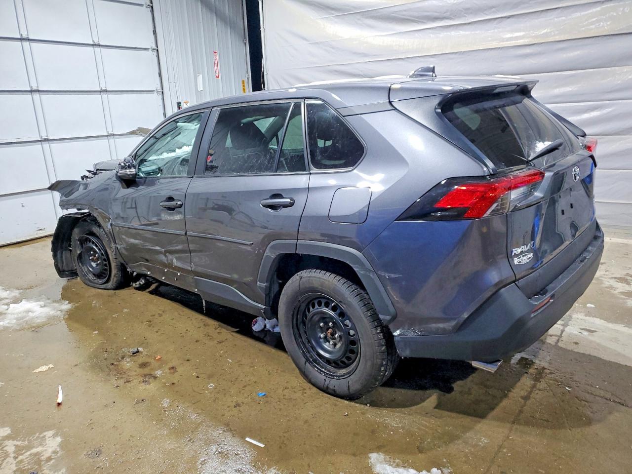 2024 TOYOTA RAV4 LE photo 2