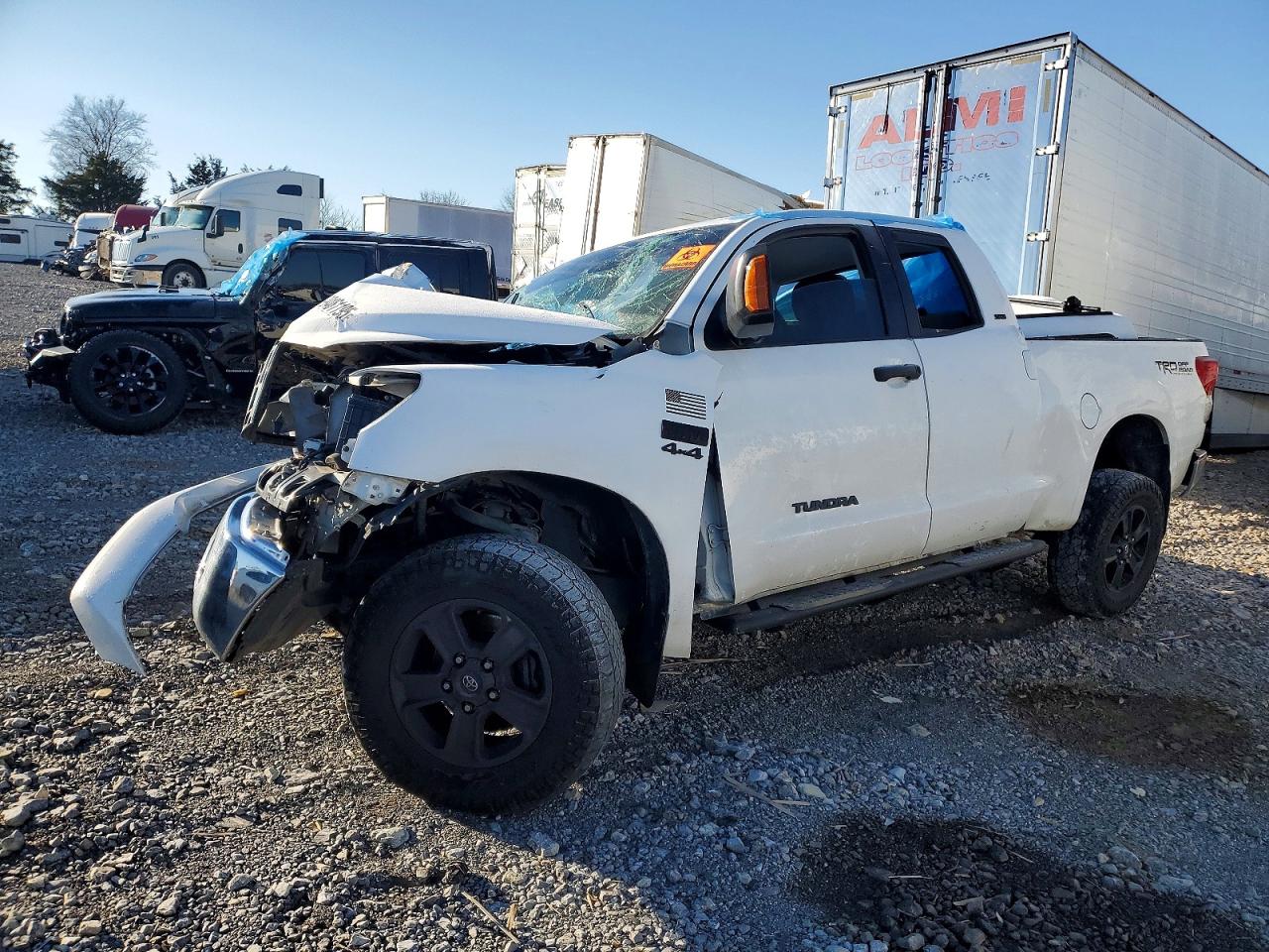 2010 TOYOTA TUNDRA