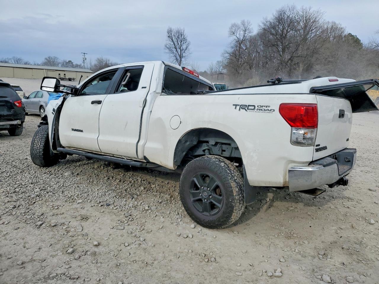 2010 TOYOTA TUNDRA DOUBLE CAB SR5 photo 2