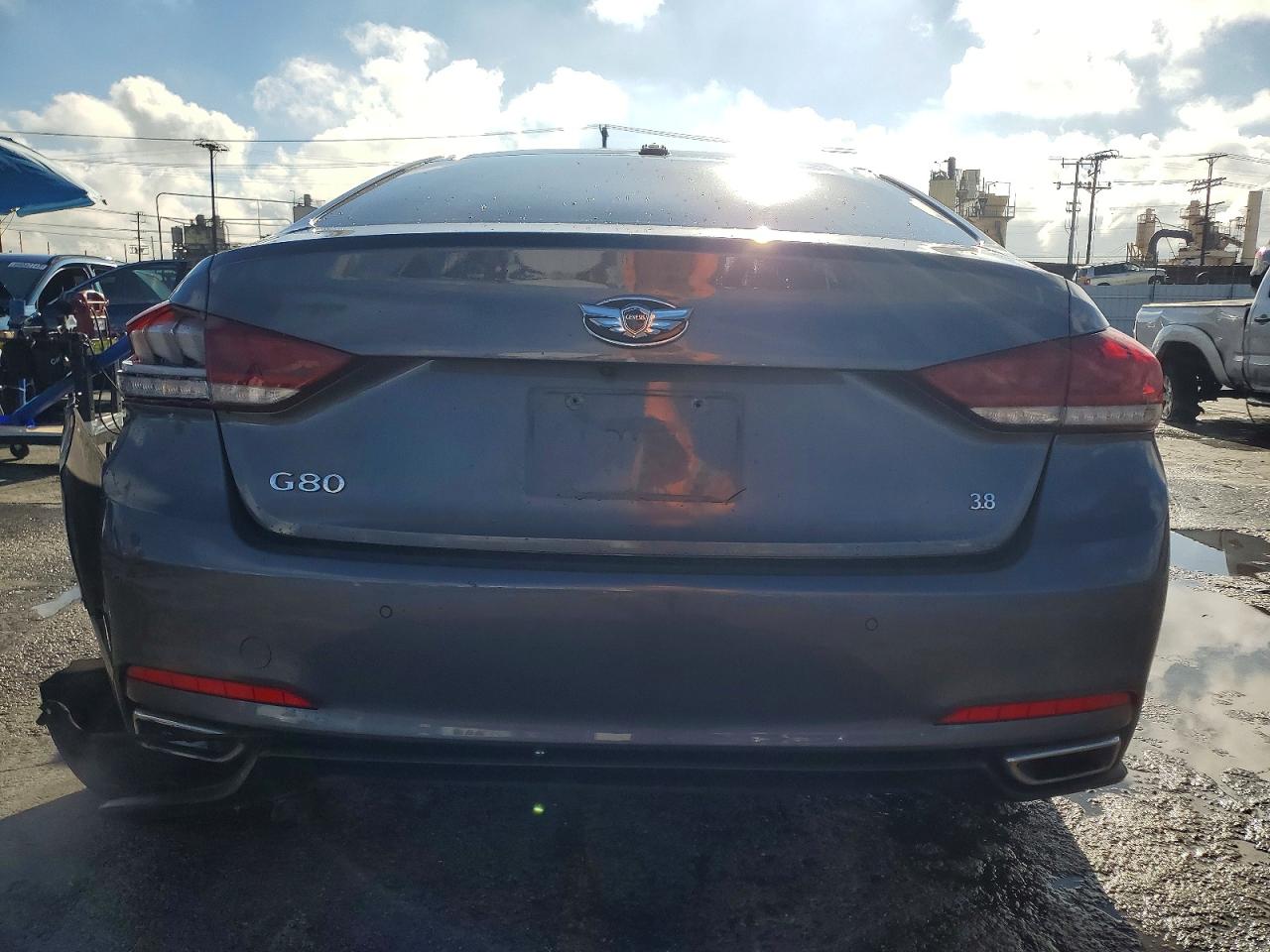 2015 HYUNDAI GENESIS 3.8L photo 6