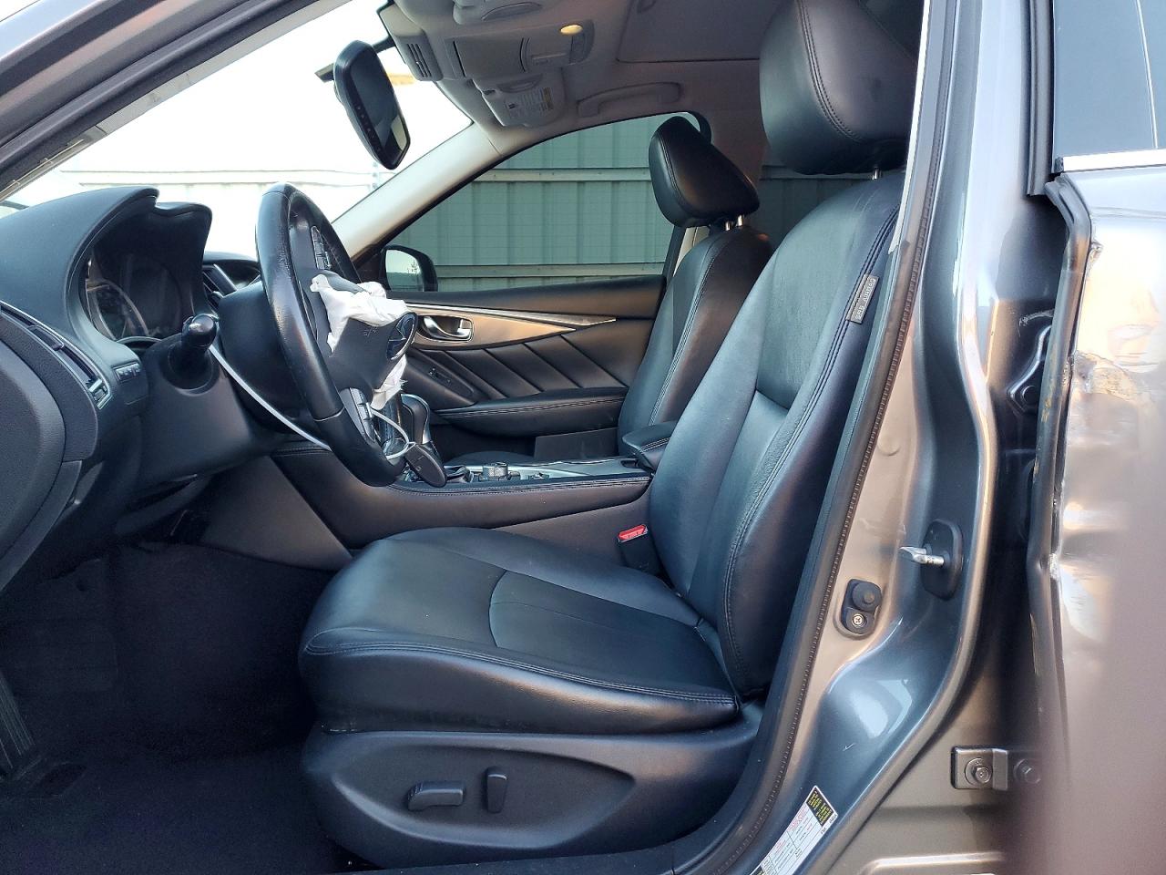 2015 INFINITI Q50 BASE photo 7