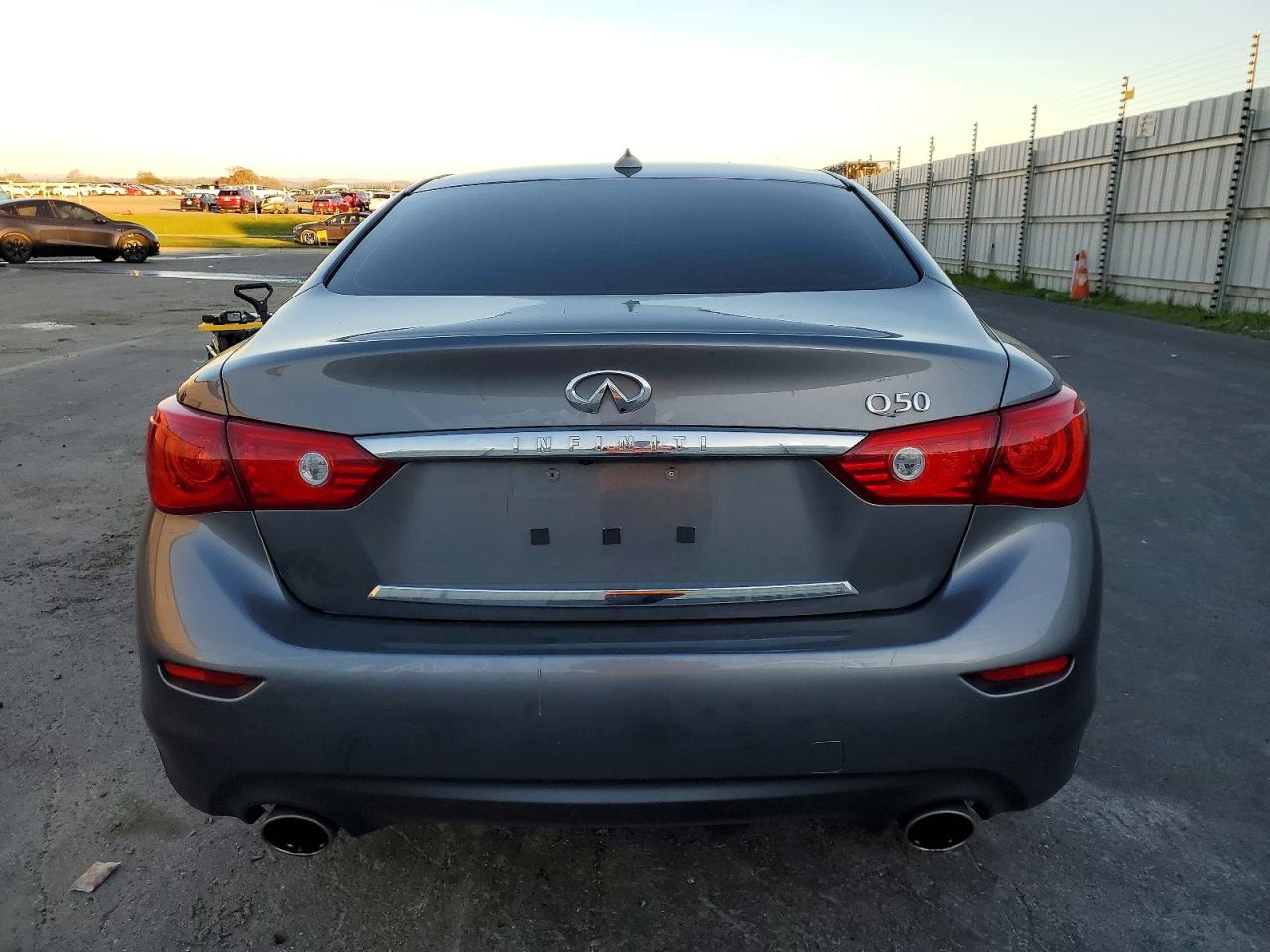 2015 INFINITI Q50 BASE photo 6