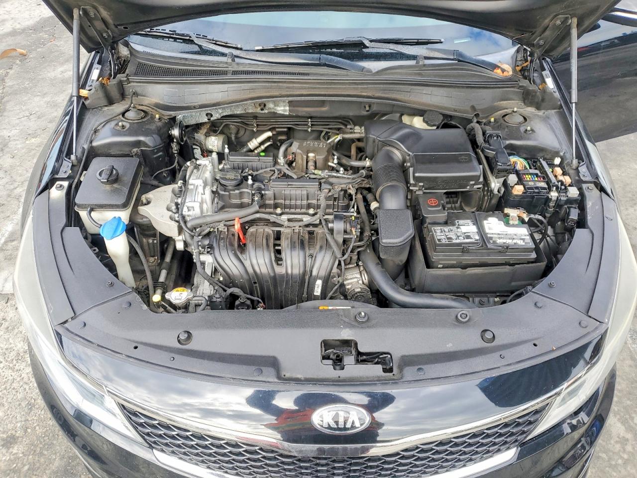 2016 KIA OPTIMA LX photo 11