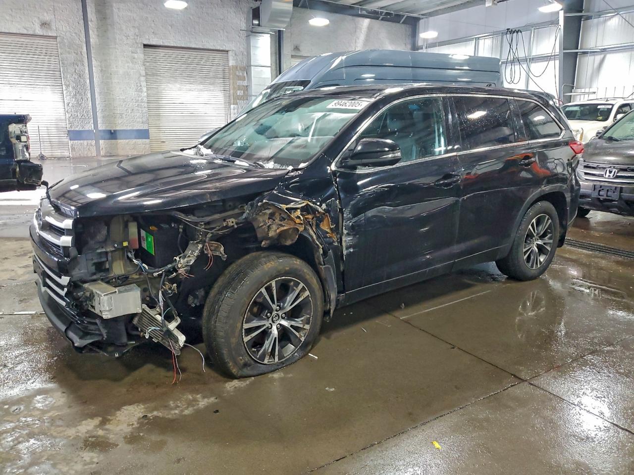 2018 TOYOTA HIGHLANDER