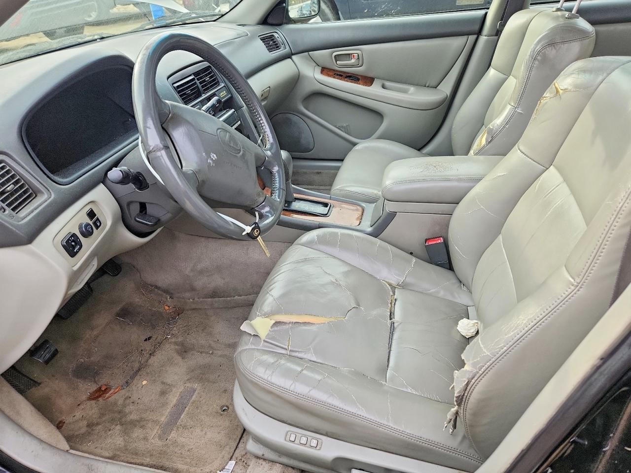 1997 LEXUS ES 300 photo 7