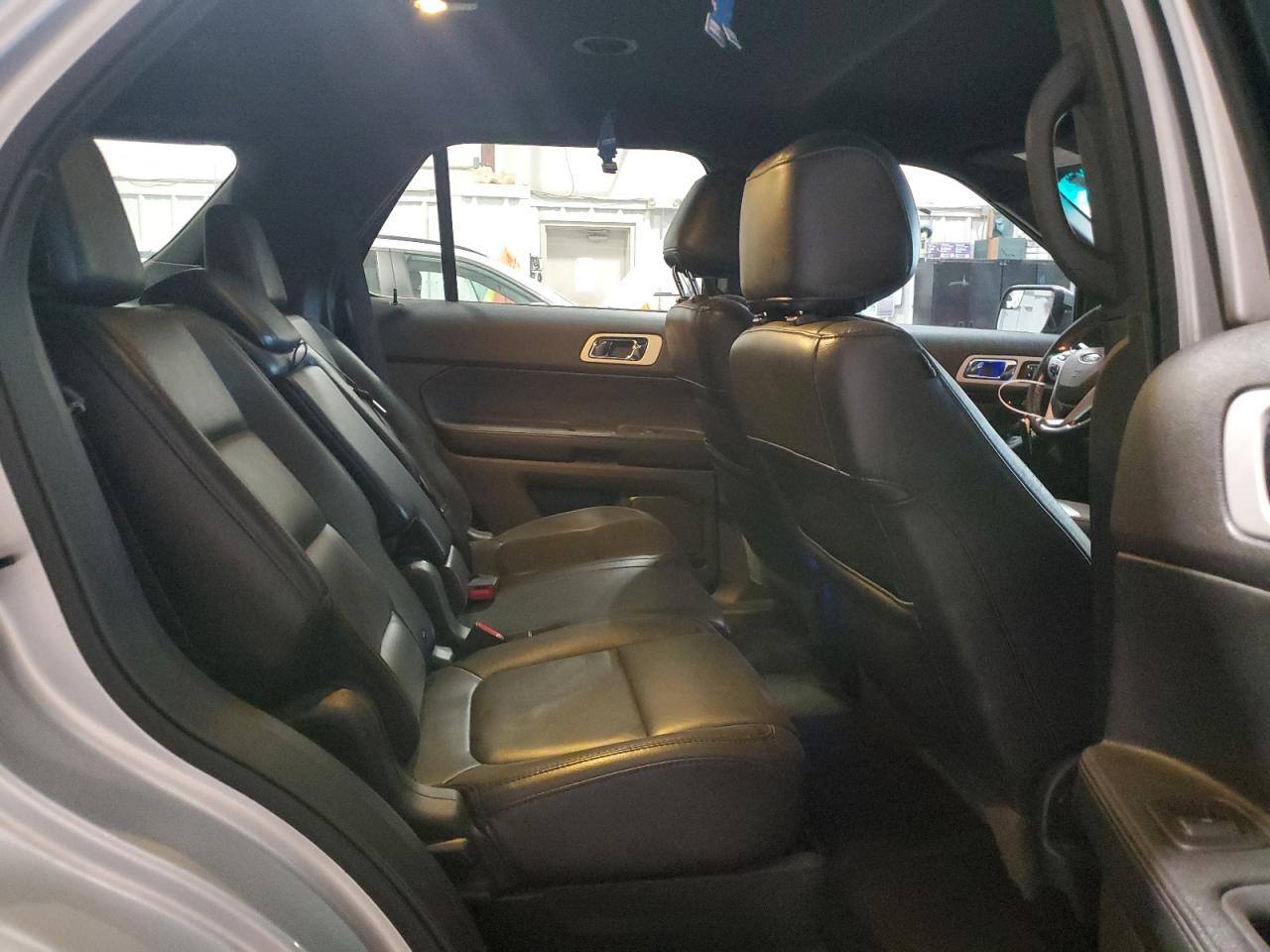 2015 FORD EXPLORER LIMITED photo 11