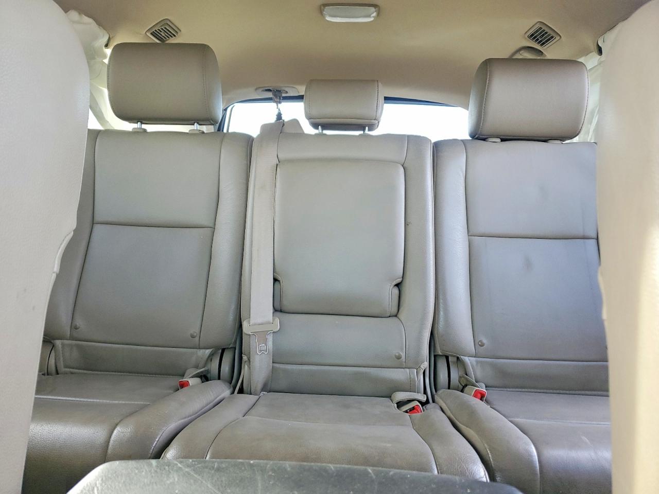 2014 TOYOTA SEQUOIA SR5 photo 10
