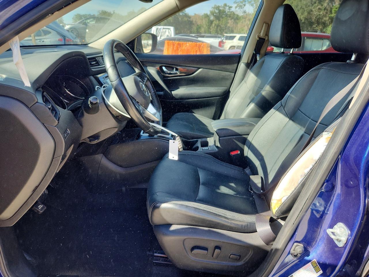 2017 NISSAN ROGUE S photo 7
