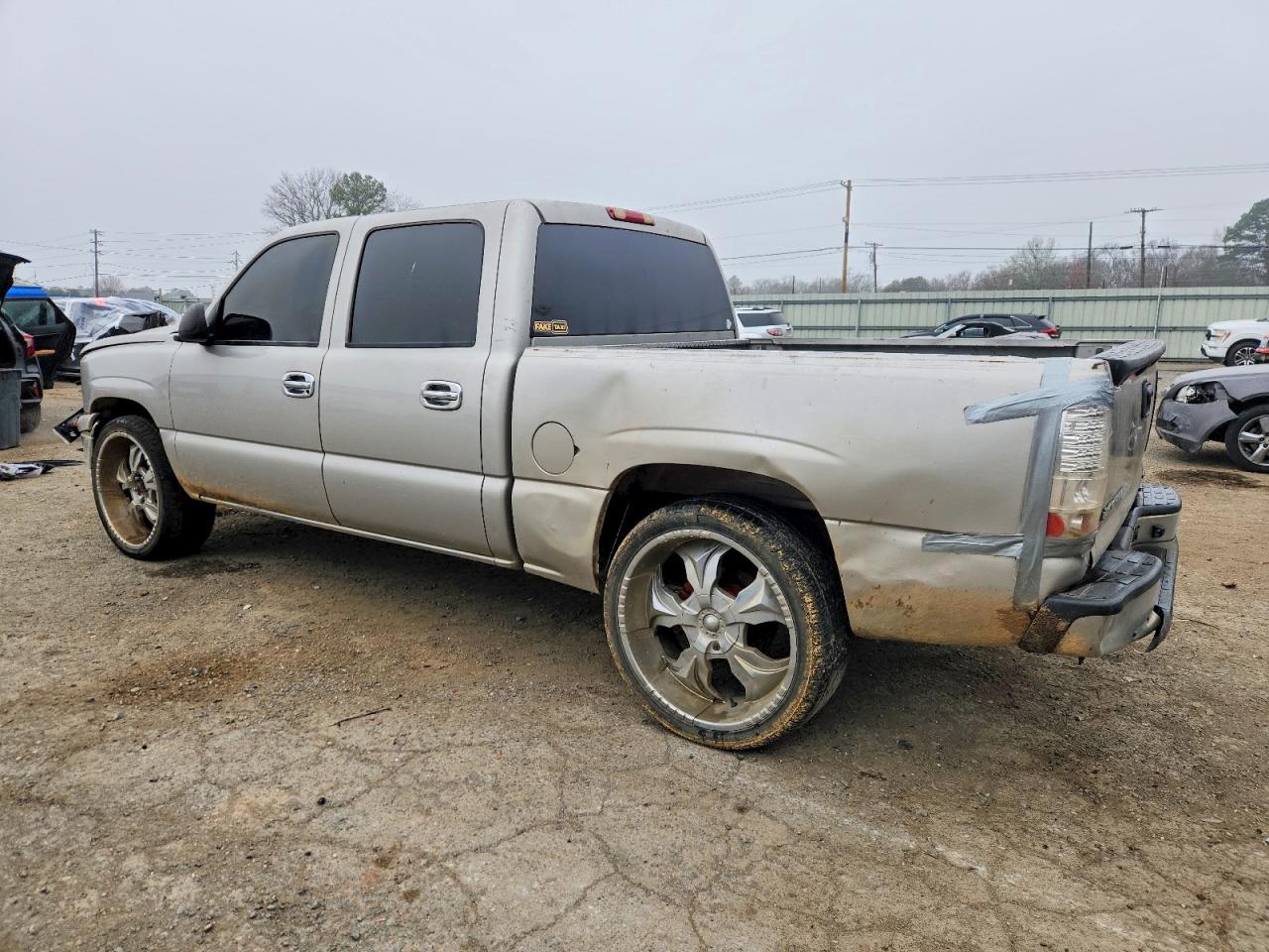 2006 CHEVROLET SILVERADO C1500 photo 3
