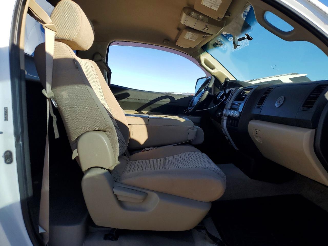 2007 TOYOTA TUNDRA photo 10