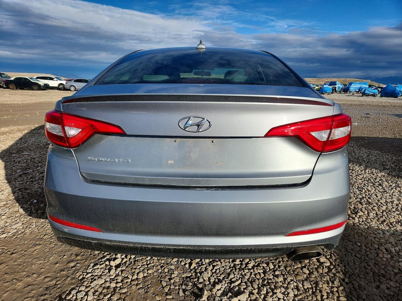 2016 HYUNDAI SONATA SE photo 16
