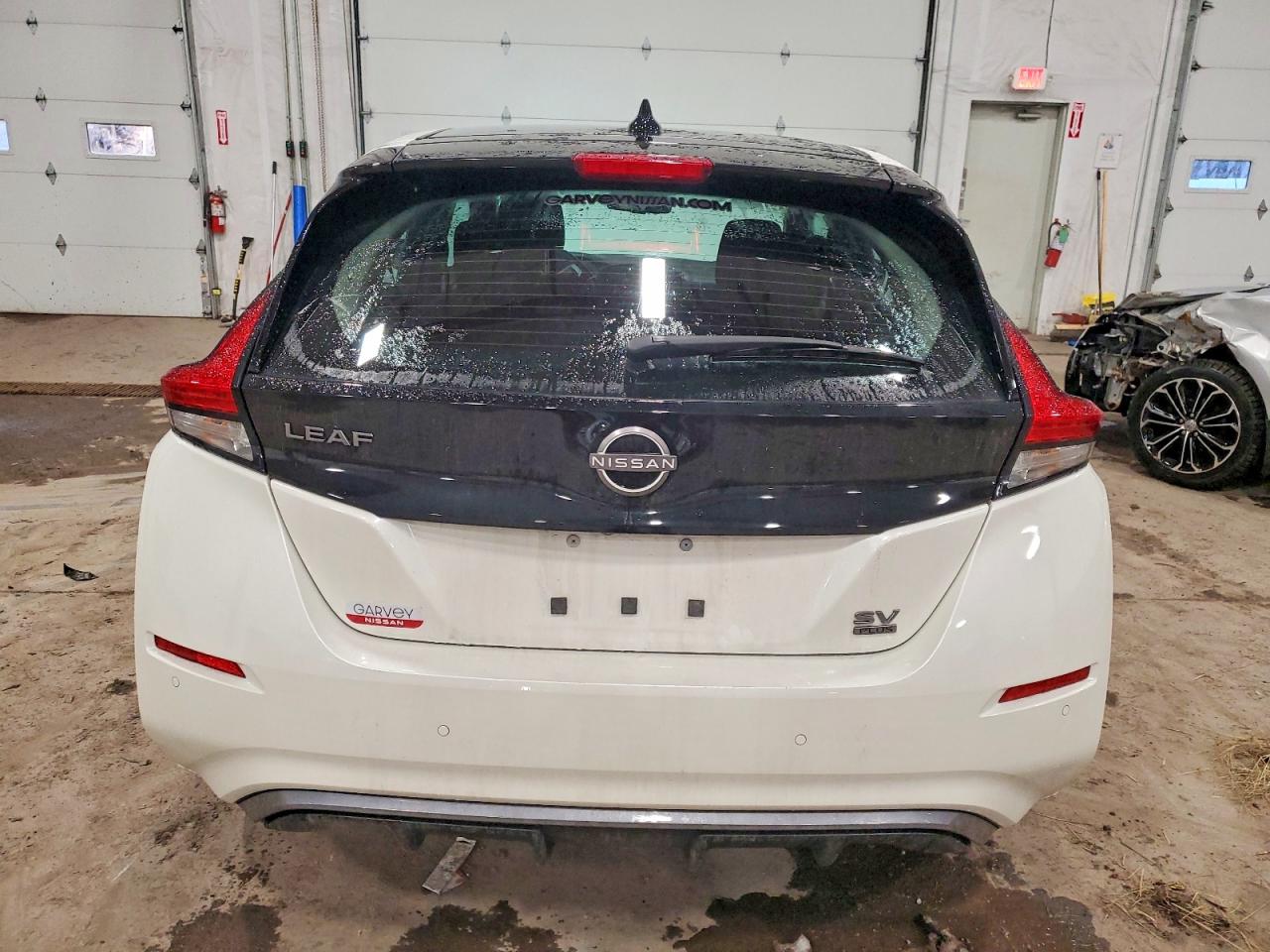 2025 NISSAN LEAF SV PLUS photo 6