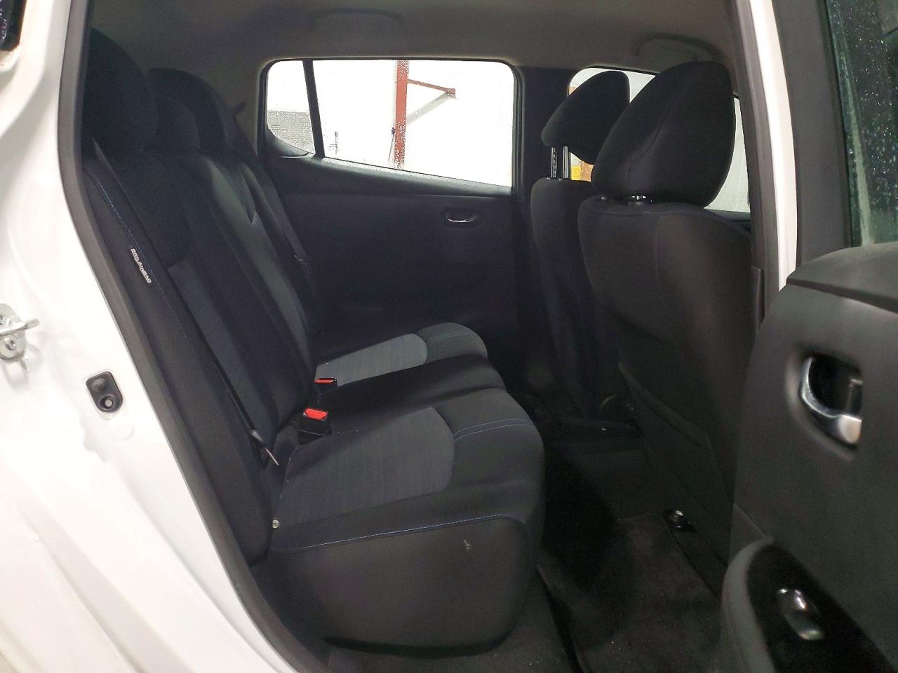 2025 NISSAN LEAF SV PLUS photo 10