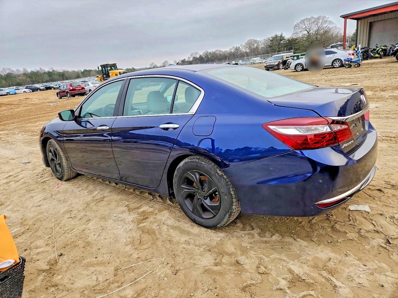 2017 HONDA ACCORD LX photo 2