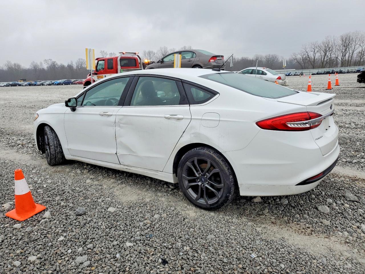 2018 FORD FUSION S photo 3
