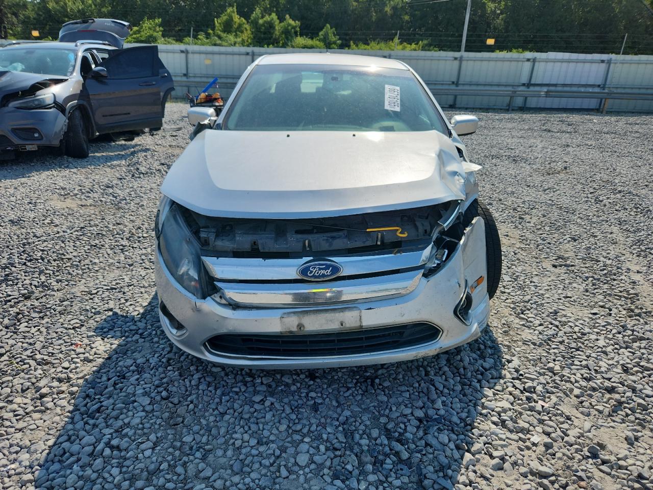 2011 FORD FUSION photo 5