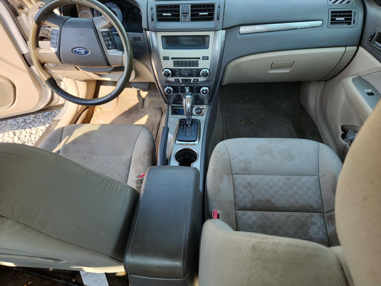 2011 FORD FUSION photo 8