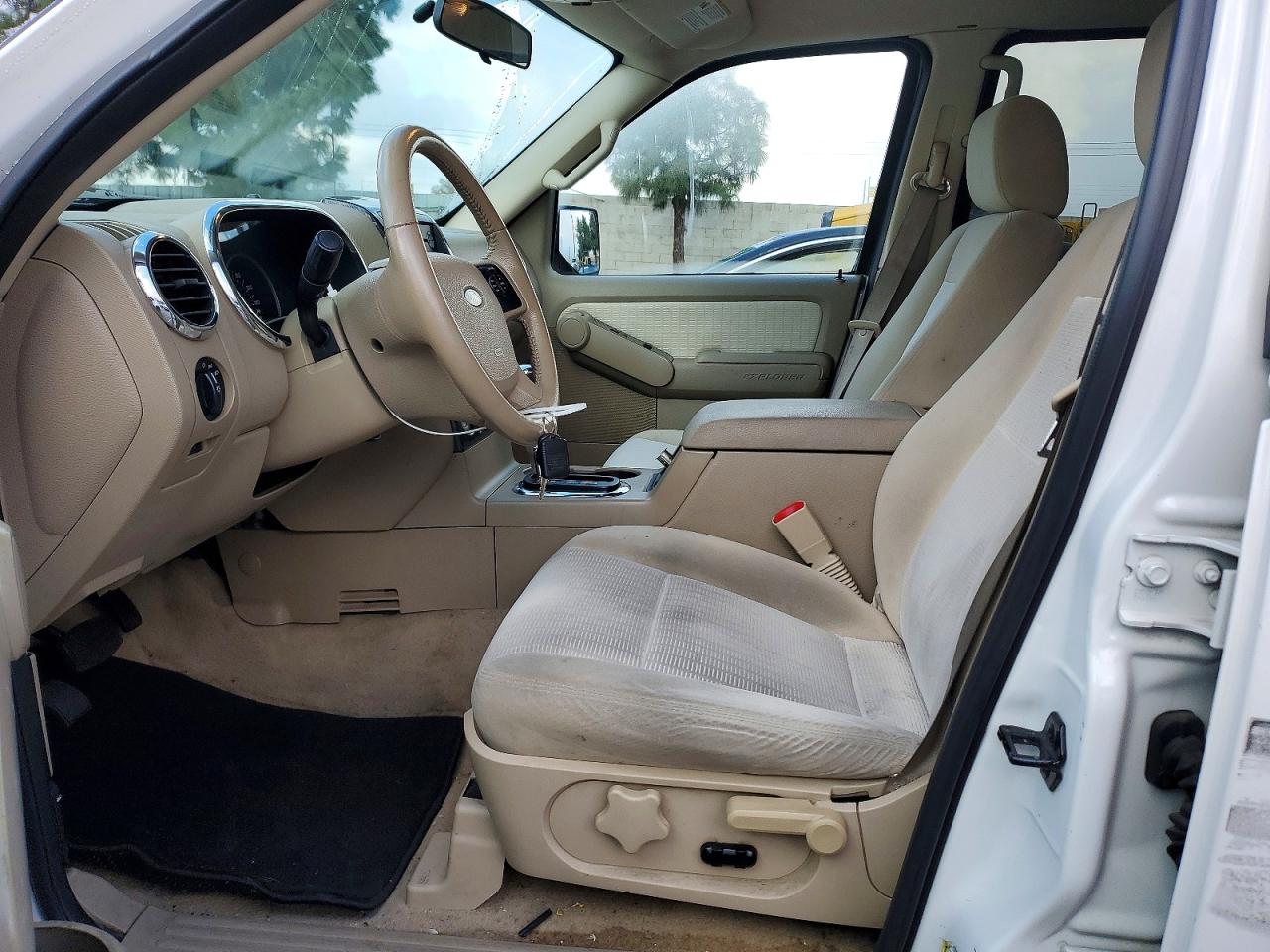 2008 FORD EXPLORER XLT photo 7