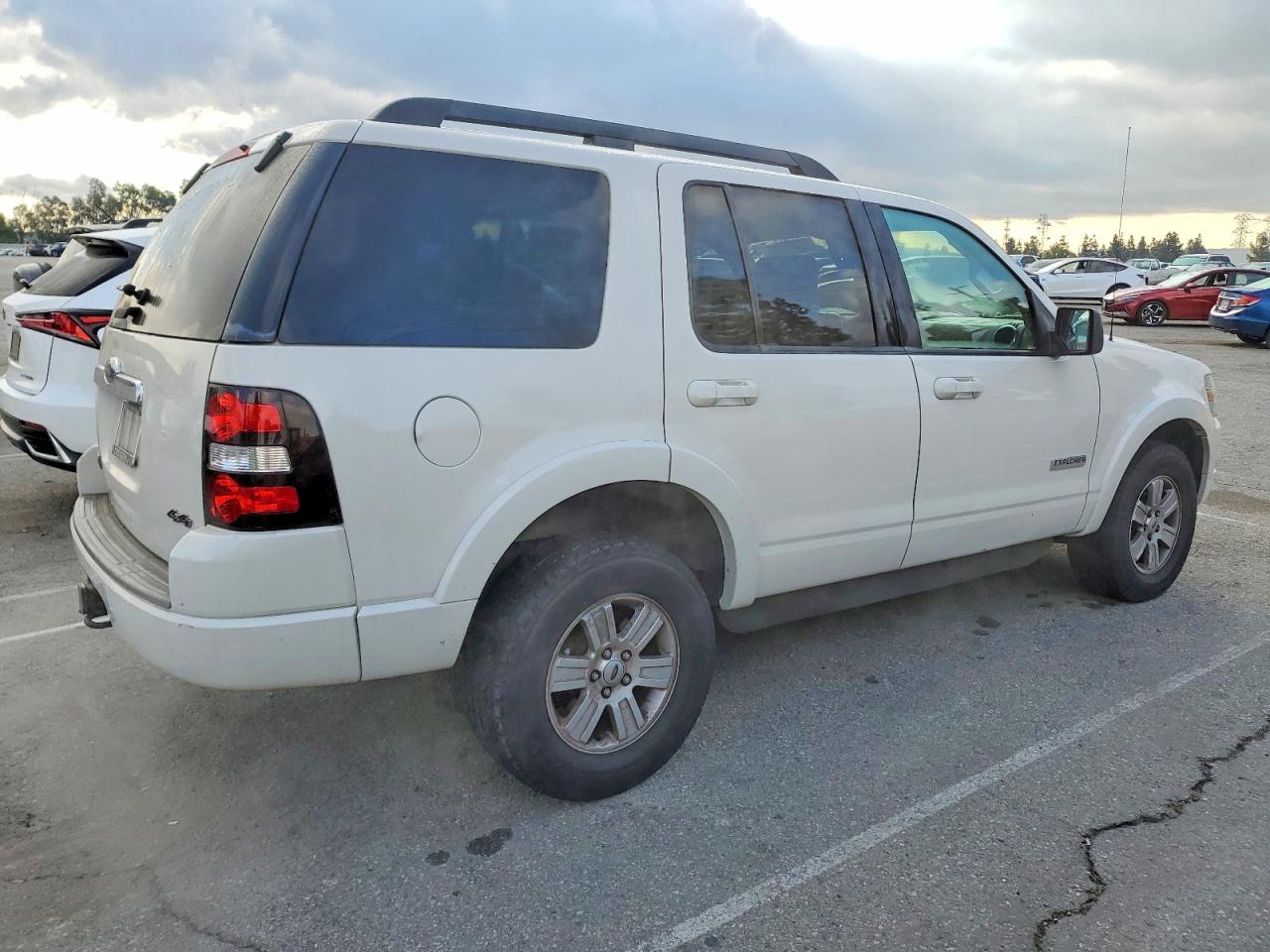 2008 FORD EXPLORER XLT photo 3